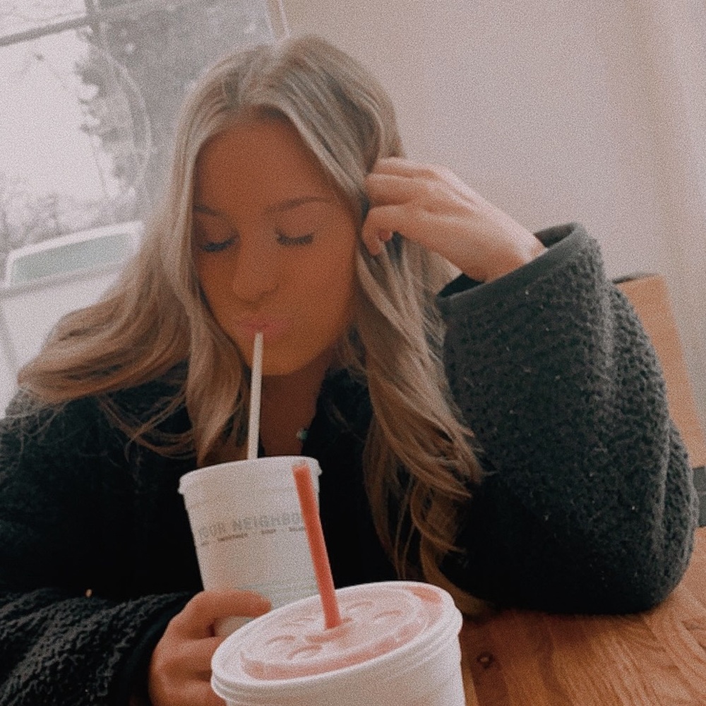 Meet your Posher, Lauren